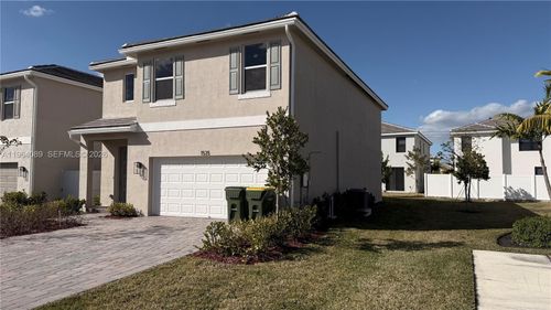 1535-1535 Se 7th Ct, Homestead, FL, 33033-5029 | Card Image