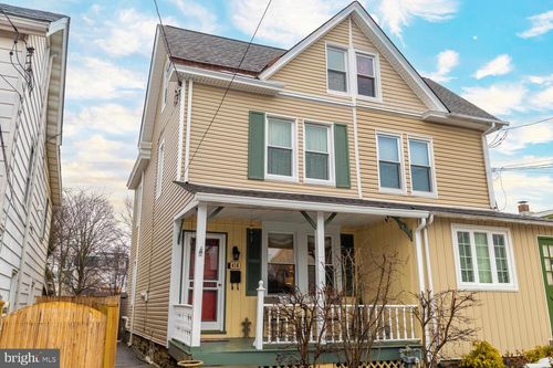 416 Cedar St, JENKINTOWN, PA, 19046-2721 | Card Image