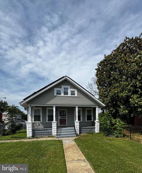 4814 Heath St, CAPITOL HEIGHTS, MD, 20743-5939 | Card Image