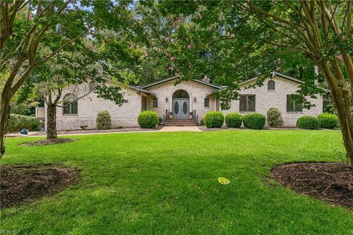 688 Fairfax Way, Williamsburg, VA, 23185-8251 | Card Image