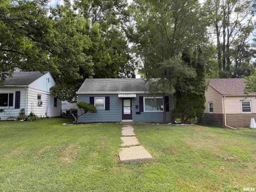 3824 N Dayton Ave, Peoria, IL, 61614-7879 | Card Image