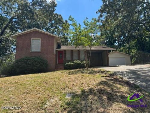 111 Glendale Ct, Warner Robins, GA, 31088-5743 | Card Image