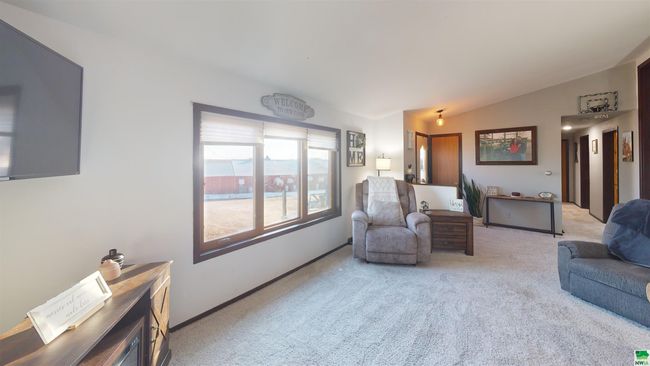 5952 10 Th Ave, House other with 3 bedrooms, 3 bathrooms and null parking in Aurelia IA | Image 13