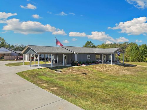 4 Jeffery Scott Dr, Quitman, AR, 72131-8220 | Card Image