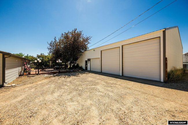 925 W Fetterman St, House attached with 3 bedrooms, 2 bathrooms and null parking in Buffalo WY | Image 35