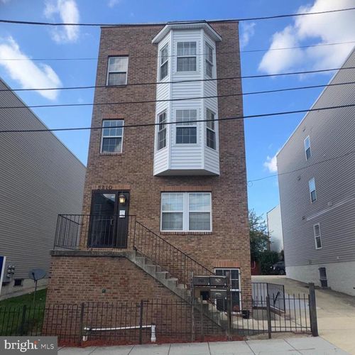 1-5210 F St Se, WASHINGTON, DC, 20019-6003 | Card Image