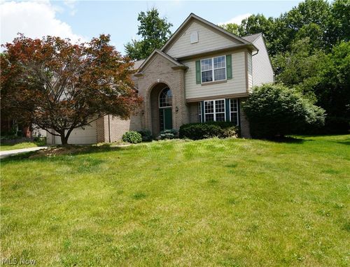 20341 Colleen Ct, Strongsville, OH, 44149-0933 | Card Image
