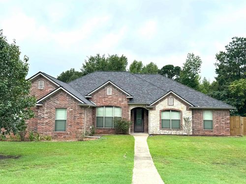 104 Penbrook St, Henderson, TX, 75654-3746 | Card Image