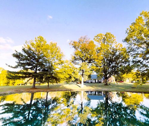 1230 Misty Ln, Terry, MS, 39170-8484 | Card Image