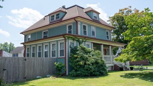 288 Paterson Ave, Little Falls, NJ, 07424-1626 | Card Image