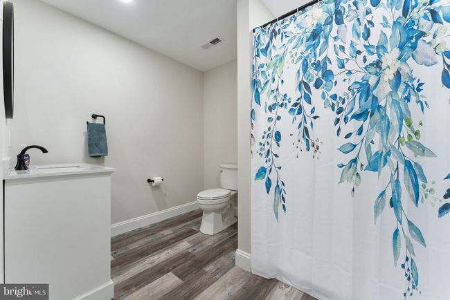 8754 Grantham Ct, House other with 3 bedrooms, 4 bathrooms and null parking in BRISTOW VA | Image 39