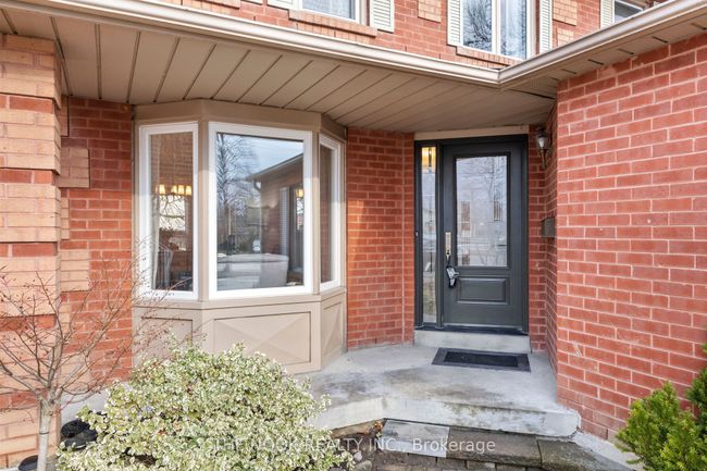 56 Hearne Cres, House other with 3 bedrooms, 3 bathrooms and 2 parking in Ajax ON | Image 5