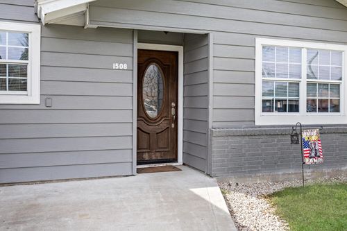 1508 Houston Ave, Nederland, TX, 77627-3327 | Card Image