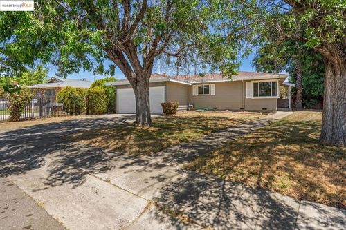 6419 Dallas Way, Sacramento, CA, 95823-1529 | Card Image