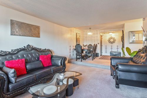 205-8720 No. 1 Rd, Richmond, BC, V7C4L5 | Card Image