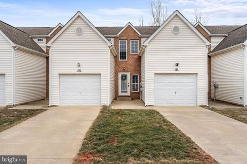 107 Oflannery Ct, MARTINSBURG, WV, 25403-1318 | Card Image