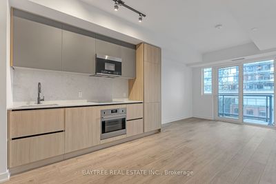 2101 - 108 Peter St, Condo with 2 bedrooms, 2 bathrooms and null parking in Toronto ON | Image 1