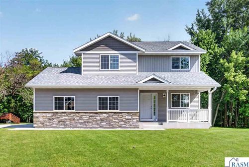 109 Peridot Ct, Mankato, MN, 56001-2288 | Card Image