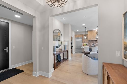 210-1 Hill Farm Rd, Saint Paul, MN, 55127 | Card Image