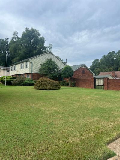 3999 Mary Lee Dr, House other with 5 bedrooms, 3 bathrooms and null parking in Memphis TN | Image 3