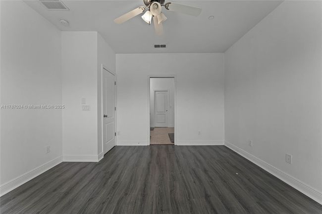 533 - 533 Lanark Ct, Townhouse with 4 bedrooms, 4 bathrooms and null parking in Orlando FL | Image 33