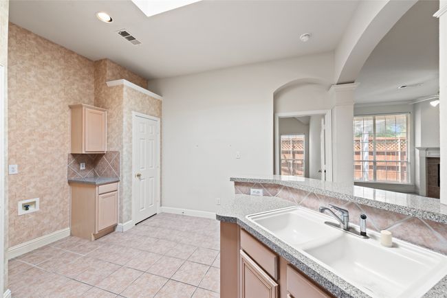 3012 Springfellow Dr, House other with 3 bedrooms, 2 bathrooms and null parking in Plano TX | Image 8