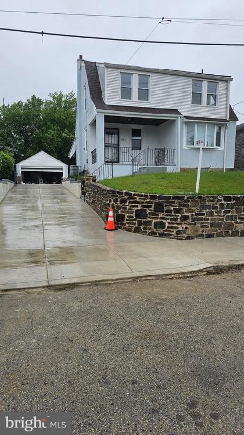 1420 Glenview St, PHILADELPHIA, PA, 19111-4508 | Card Image