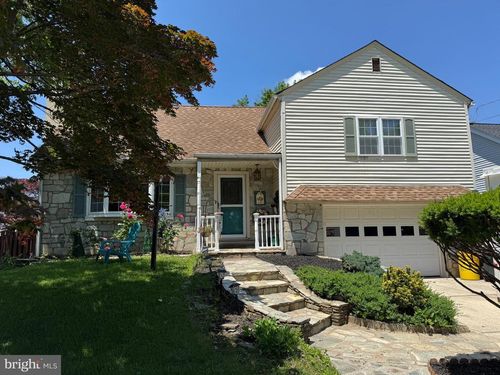 129 Redwood Ave, TRENTON, NJ, 08610-3517 | Card Image