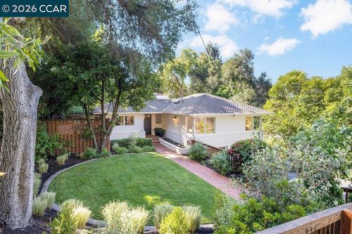 32 Las Vegas Rd, Orinda, CA, 94563-1919 | Card Image