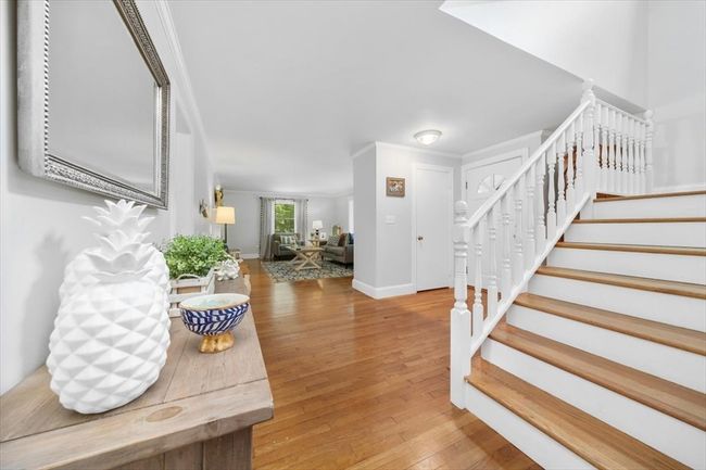 12 Whitcomb Ln, House other with 3 bedrooms, 4 bathrooms and 3 parking in Hingham MA | Image 9