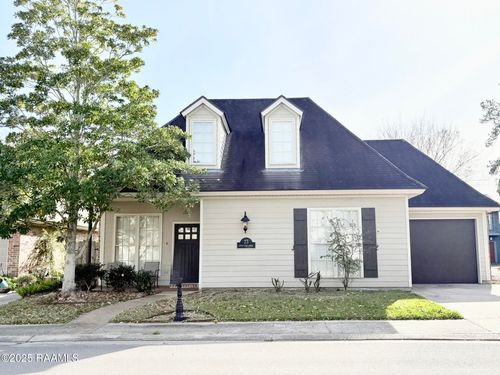 23 Courtyard Cir, Lafayette, LA, 70508-4900 | Card Image