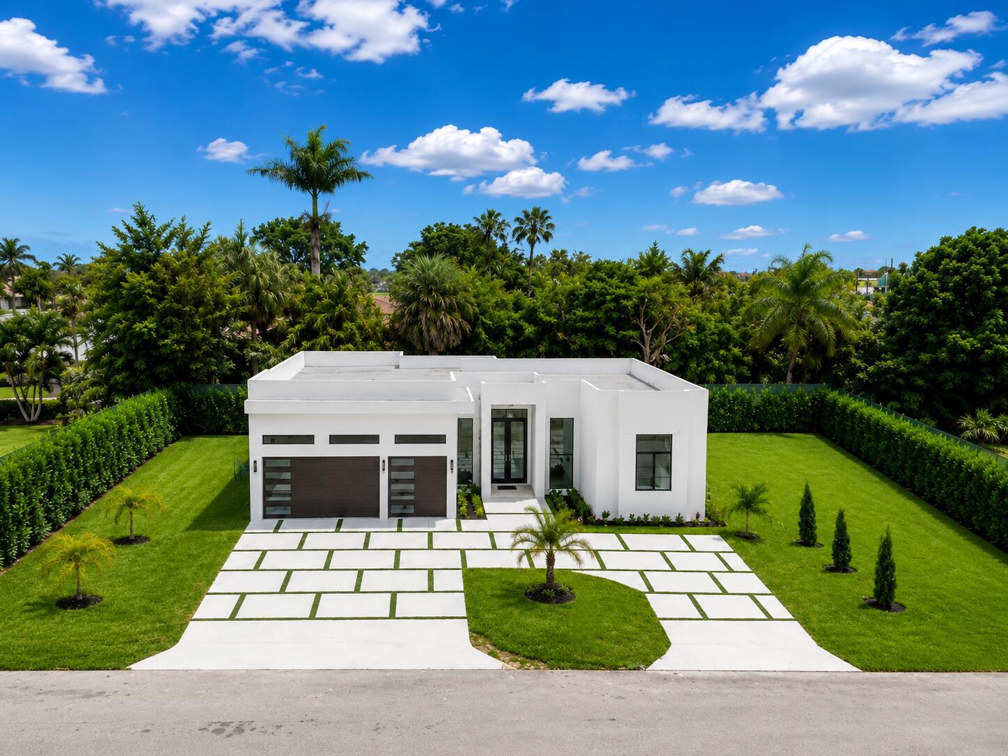 Residential in Plantation 4