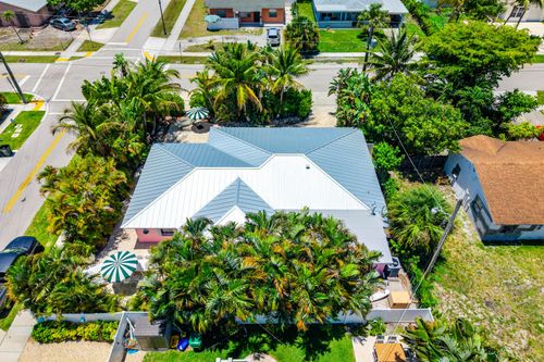 247 Se 3rd Ave, Delray Beach, FL, 33483-4511 | Card Image