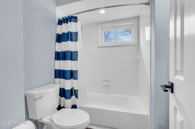 27 Koenig Ln, House other with 4 bedrooms, 2 bathrooms and null parking in Freehold NJ | Image 20