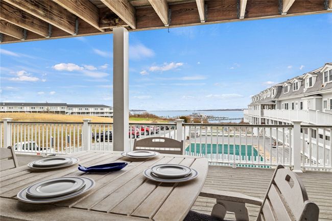 APT-6 - 72 W Side Rd, Condo with 2 bedrooms, 2 bathrooms and 1 parking in Block Island RI | Image 6