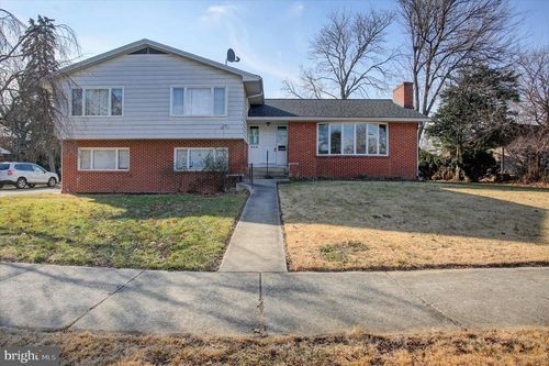 970 Leidig Dr, CHAMBERSBURG, PA, 17201-2814 | Card Image