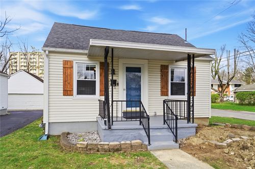 2901 Lansing Dr, Dayton, OH, 45420-1719 | Card Image