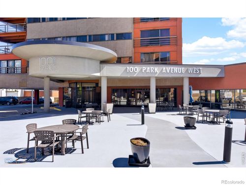1305-100 Park Avenue W, Denver, CO, 80205 | Card Image