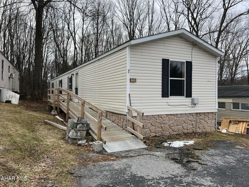 112 Court Lane, Altoona, PA, 16601 | Card Image