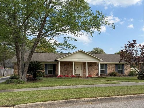 1013 Regal Dr, Mobile, AL, 36609-3316 | Card Image