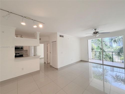 1517-17100 N Bay Rd, Sunny Isles Beach, FL, 33160-3458 | Card Image
