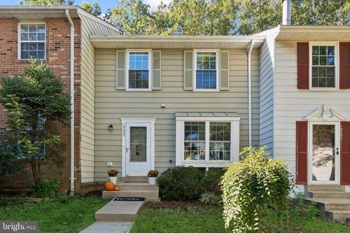 10205 Quiet Pond Ter, BURKE, VA, 22015-3725 | Card Image