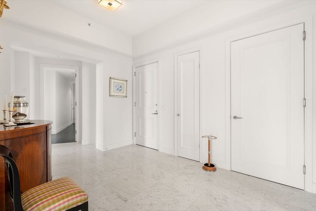 PH2B - 1 Avery St, Condo with 3 bedrooms, 5 bathrooms and null parking in Boston MA | Image 24