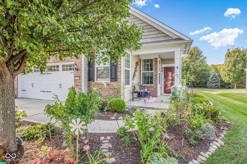 16059 Malbec St, Fishers, IN, 46037-7414 | Card Image