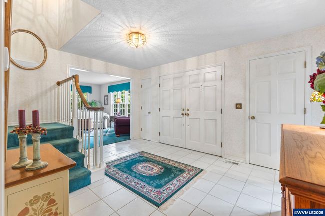 465 Mckinley St Se, House other with 5 bedrooms, 3 bathrooms and null parking in Salem OR | Image 5