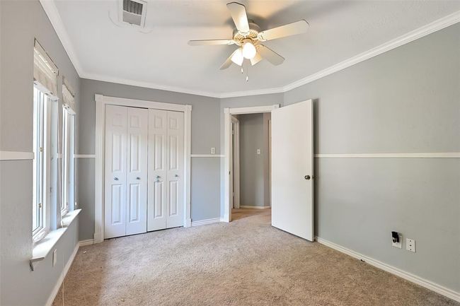 Upstairs bedroom | Image 11