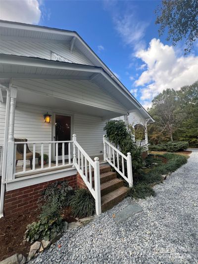 414 E 10th Street, House other with 5 bedrooms, 1 bathrooms and null parking in Oakboro NC | Image 3