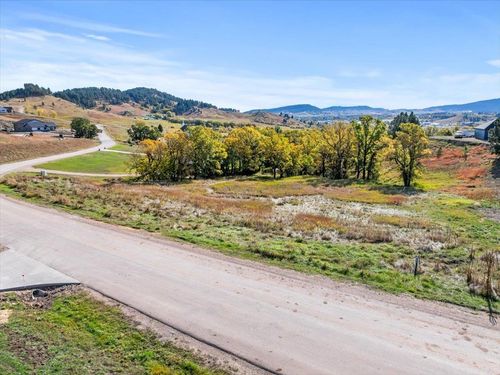 3630 Twisted Oak Rd, sturgis, SD, 57785-2904 | Card Image