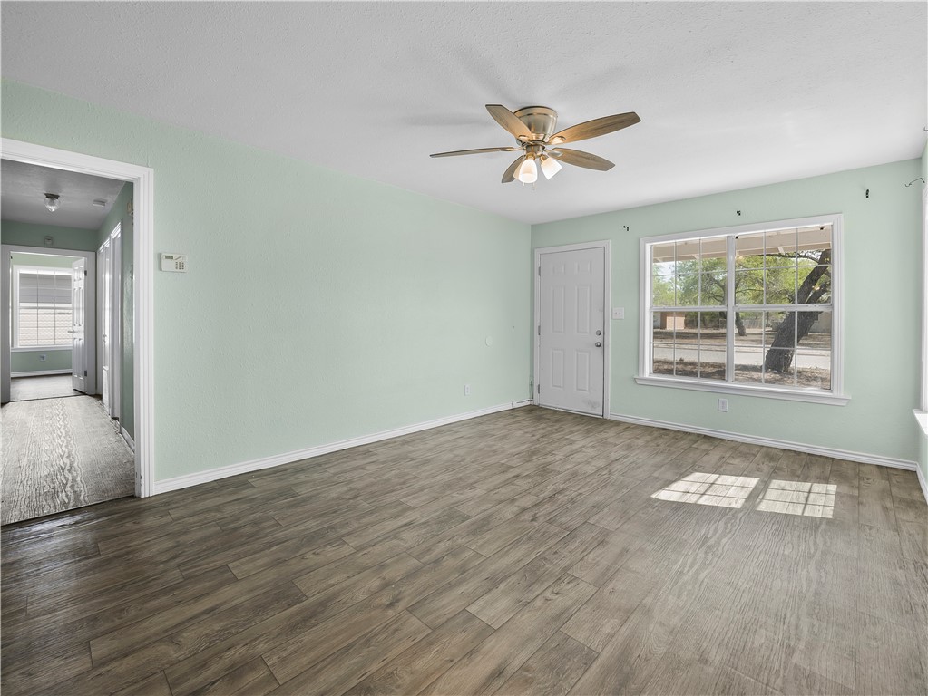 Residential in Kingsville 4