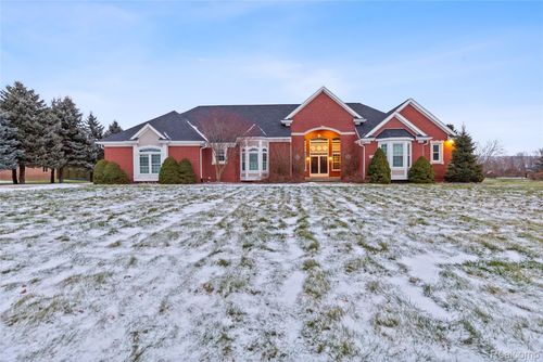 72824 Solanus Dr, Bruce Twp, MI, 48065-3165 | Card Image